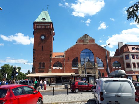 Markthalle außen