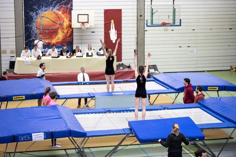Saskia Bariller und Elena Friedrich vor ihrer Synchronkür