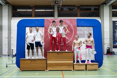 Siegerehrung, Herren Synchron internationale Wertung, Platz 3: Max Witschel und Tim Mockert, TUD Platz 2: Cedric Jeannerat & Wilhelm Woigk (ehemaliger Dresdner Kader Wasserspringer) ETH Zürich